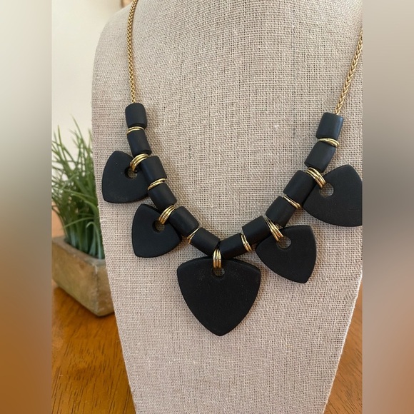 Handmade/Hand crafted polymer Clay statement necklace in black - Picture 4 of 6